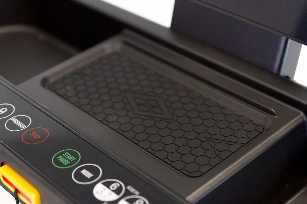 BH Fitness: NYDO Ultra Slim Folding Treadmill